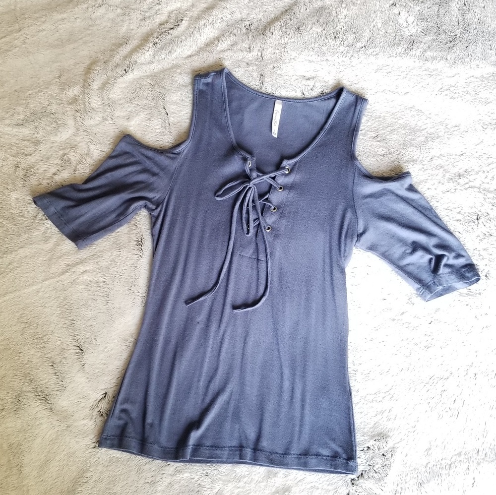 NWOT Cold Shoulder Lace-Up Top